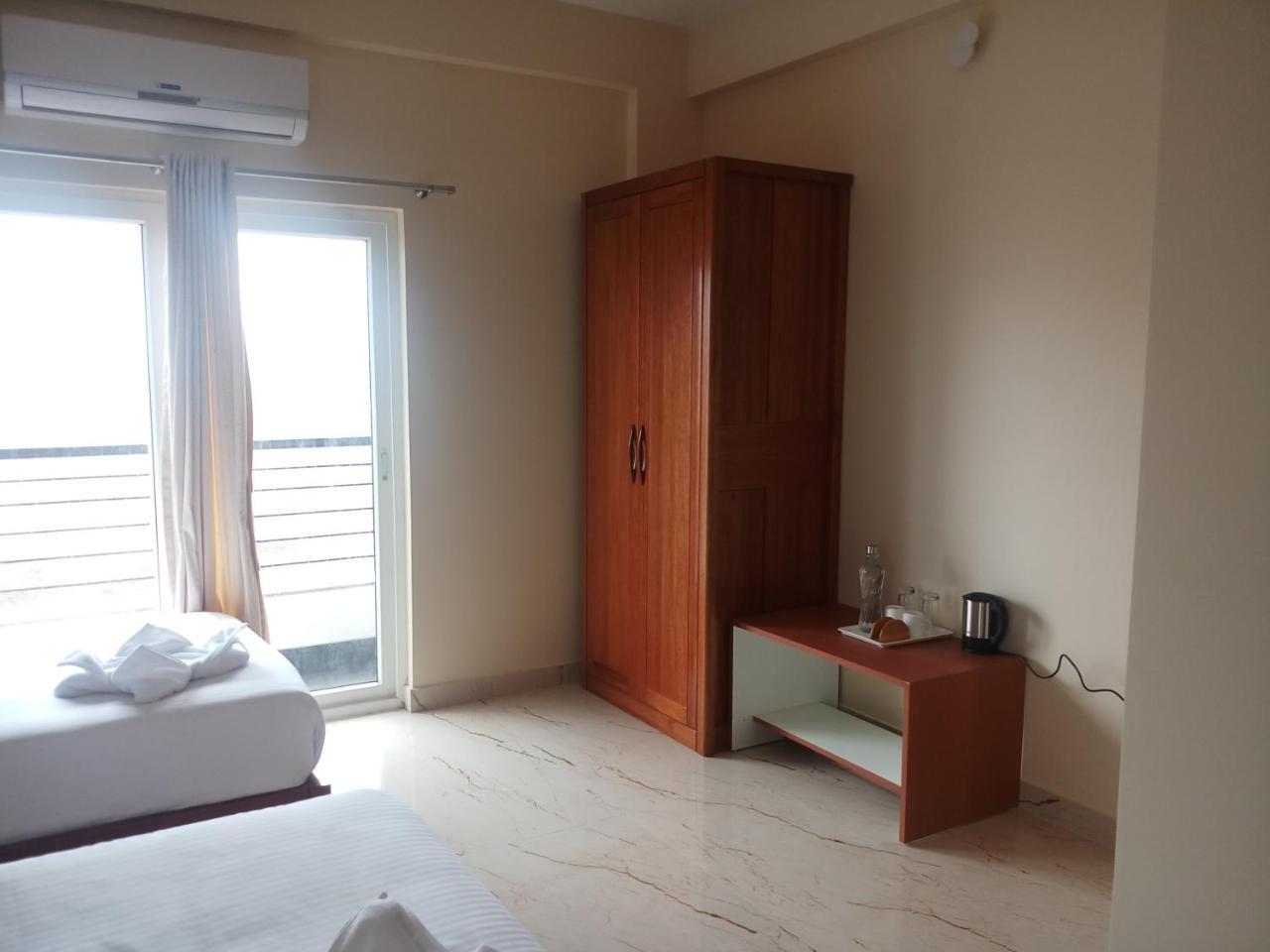 Apartmán Lali Petals Madikeri Exteriér fotografie